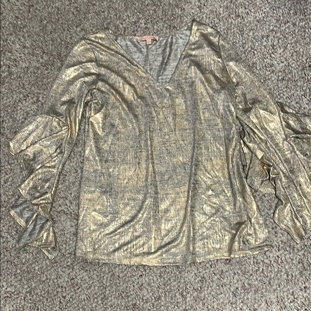 Boho Metallic Gold V-Neck flutter sleeve Women's Top